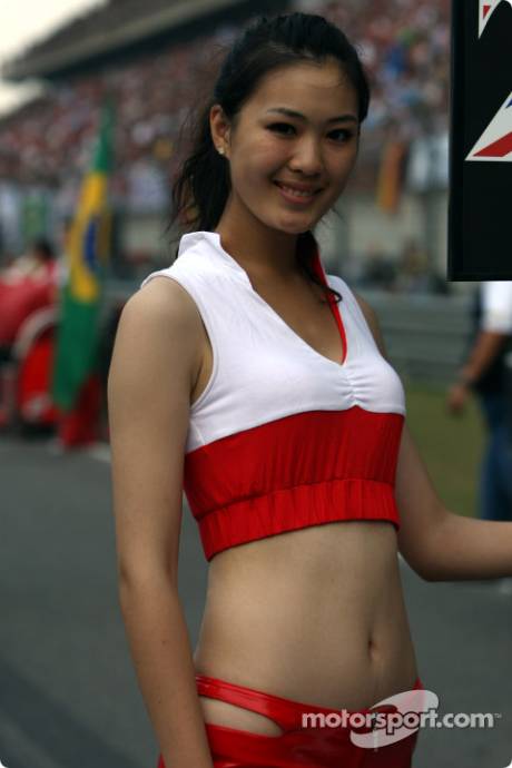 Race 3 - SHANGHAI, CHINA (WITH RESULTS) Race17_babes_6