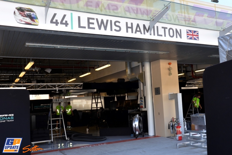The Pit Box for Lewis Hamilton, Mercedes AMG F1 Team